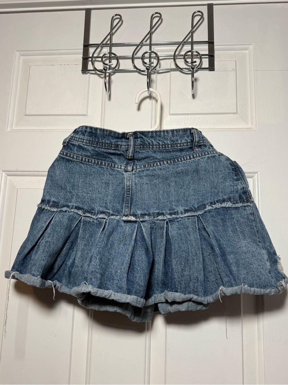 Y2K Blue Denim Ruffled Mini Skirt - Picture 3 of 3
